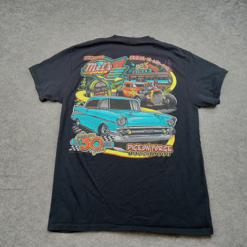 Mel's Diner Shirt Mens Medium Car Graphic Tee Pigeon Forge TN Smokey Mountains‎